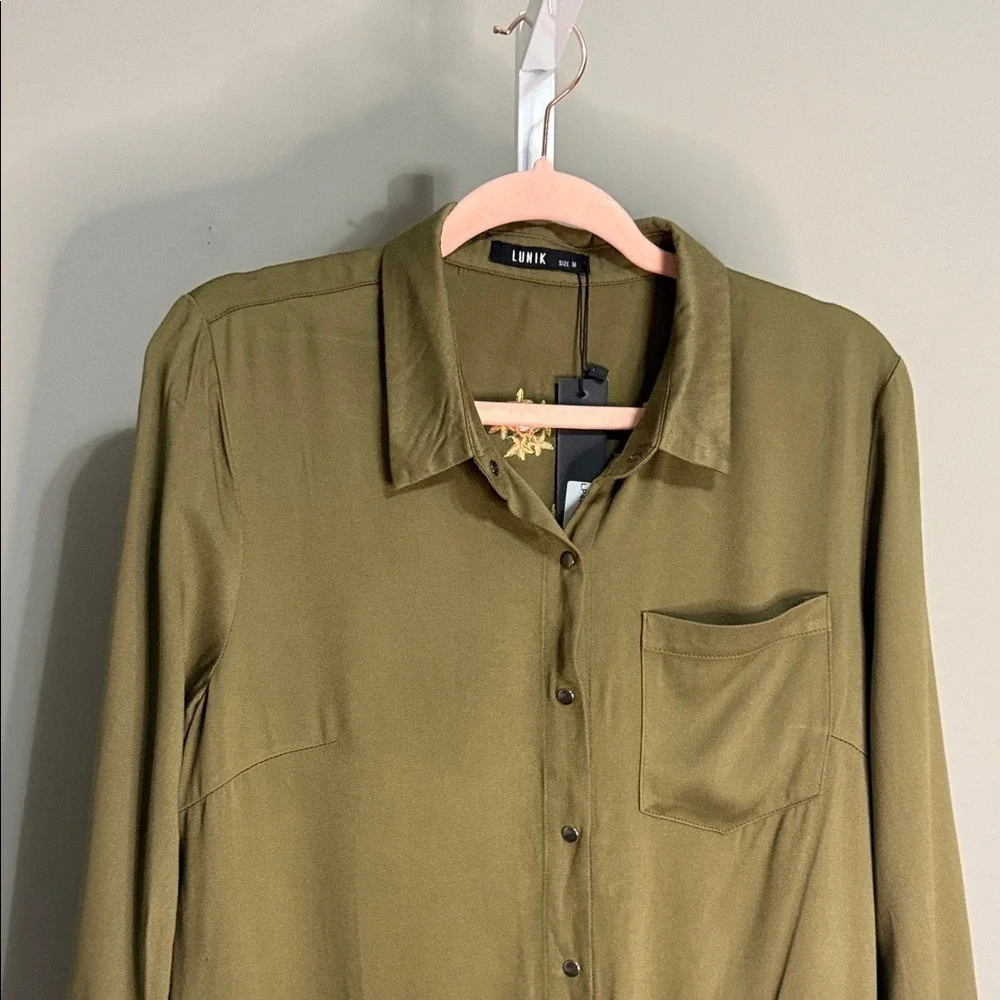 Lunik Olive Embroidered Floral Romper Size M NWT Boho Utility Casual‎ Outfit